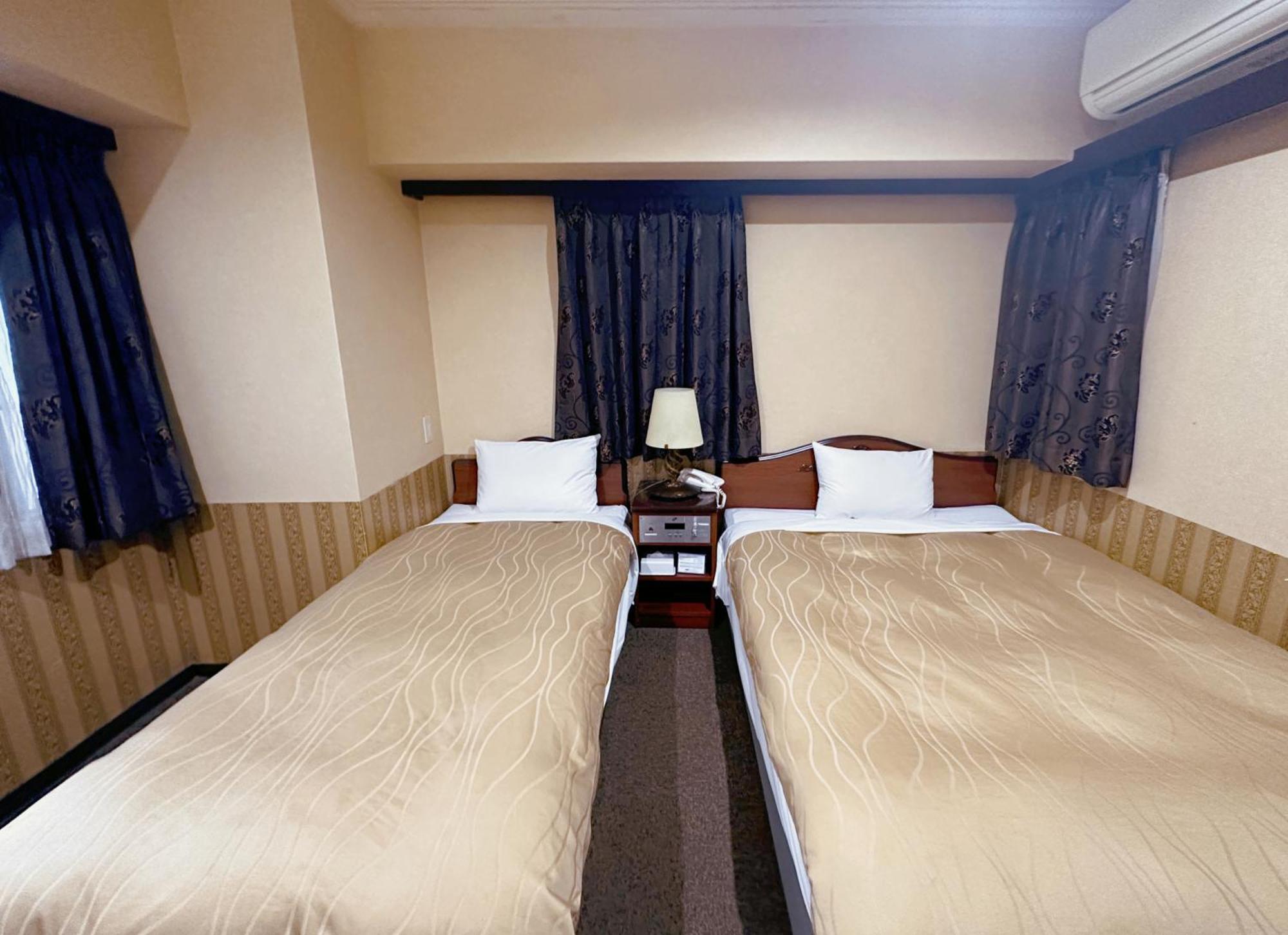 Nissei Hotel Fukuoka Fukuoka  Zewnętrze zdjęcie