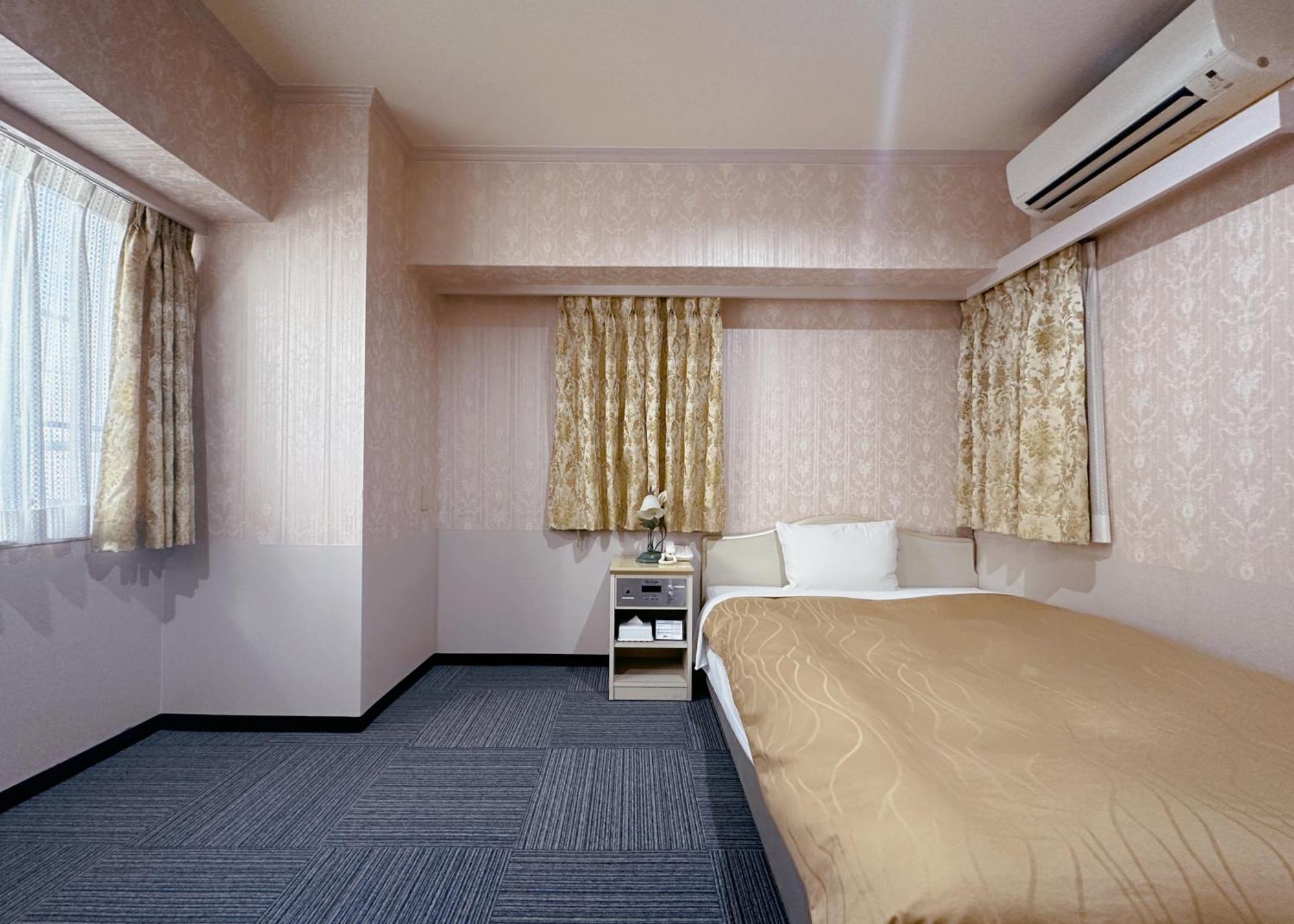 Nissei Hotel Fukuoka Fukuoka  Zewnętrze zdjęcie